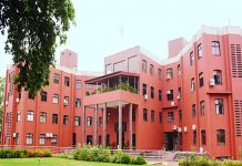 माननीयों के यहां सेवाएं दे रहे हैं निगम के कर्मचारी