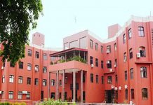 नगर निगमः व्यापमं जैसा घोटाला, सरकार को बदनाम कर डाला