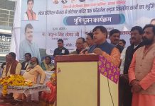 तोड़फोड़ का डर :कोटेश्वर मंदिर से मेंटल हॉस्पिटल तक के दुकानदार