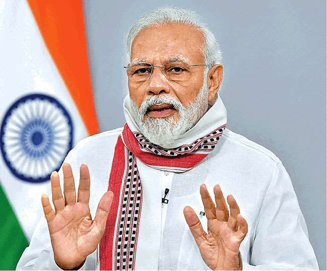 भाजपा नेताओं ने सुना पीएम मोदी के मन की बात