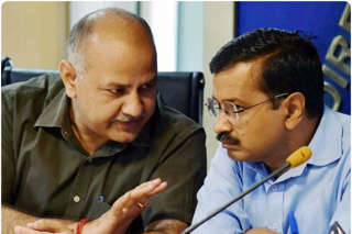 केजरीवाल और सिसोदिया इंसान को धोखा दे सकते हैं लेकिन भगवान को नहीं