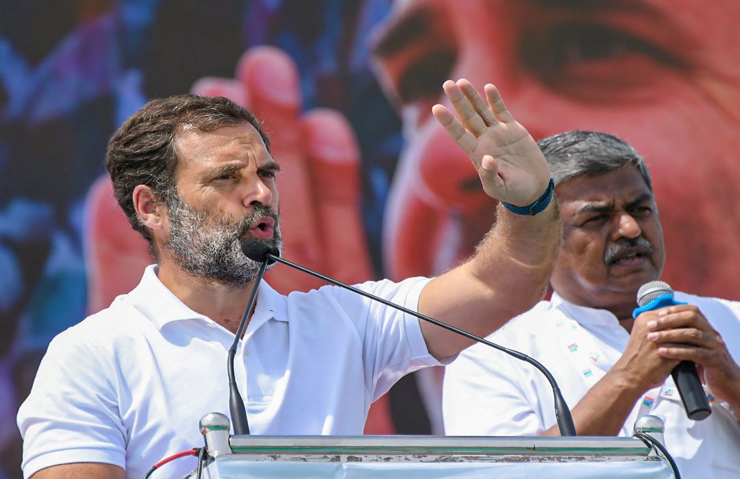 राहुल बोले...क्या अडानी सबसे बड़े देशभक्त हैं? संसद में सवाल उठाओ तो पूरी सरकार रक्षा में लग जाती है