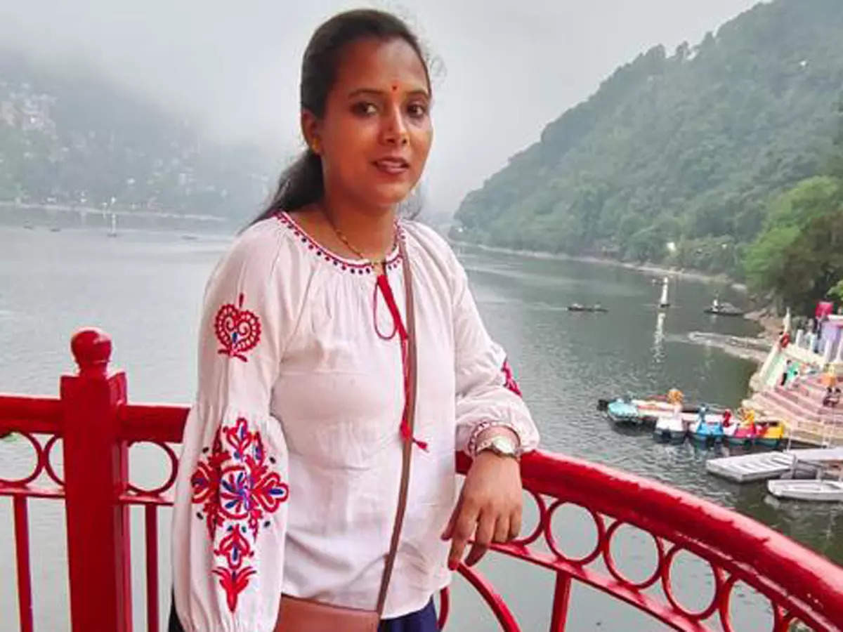 द्वारका में ट्रिपल मर्डर की वारदात से दंग है पड़ोसी द्वारका में ट्रिपल मर्डर की वारदात से दंग है पड़ोसी