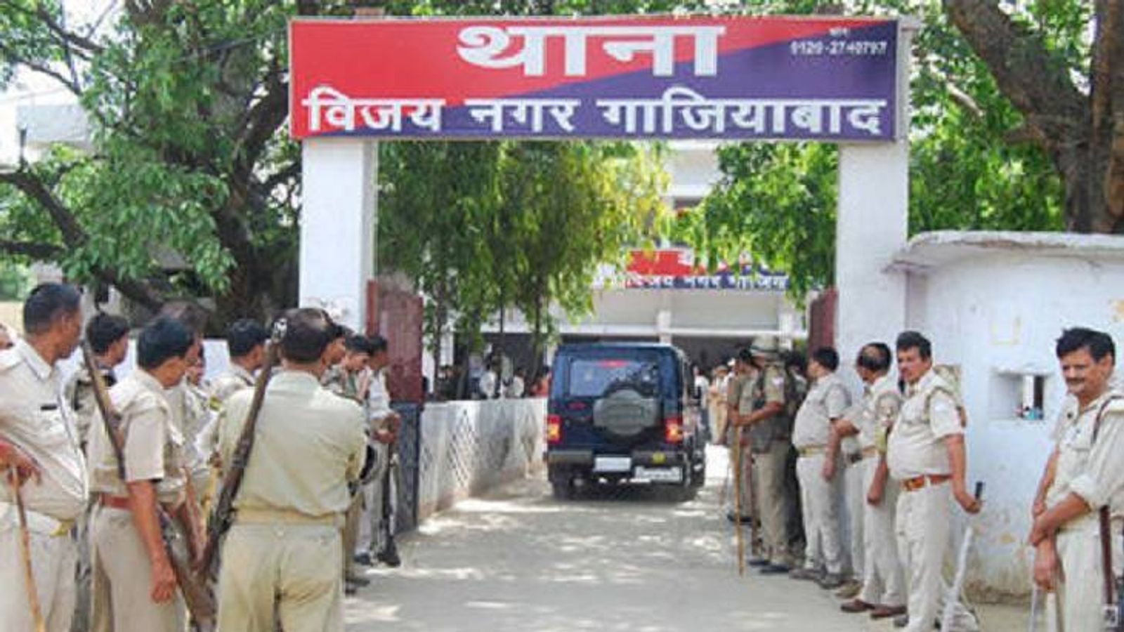  ट्रांजिट रिमांड के बगैर आरोपी को ले जाने पर सूरत के चार पुलिसकर्मियों के खिलाफ यूपी में केस दर्ज