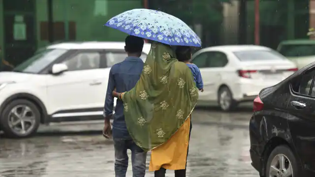 मौसम ‎विभाग का अलर्ट, पहाड़ों पर हो सकती है बा‎रिश