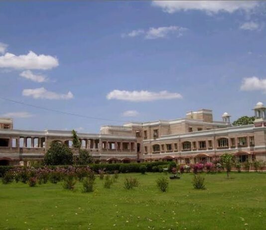 IITTM में छात्रा ने फांसी लगाकर की आत्महत्या